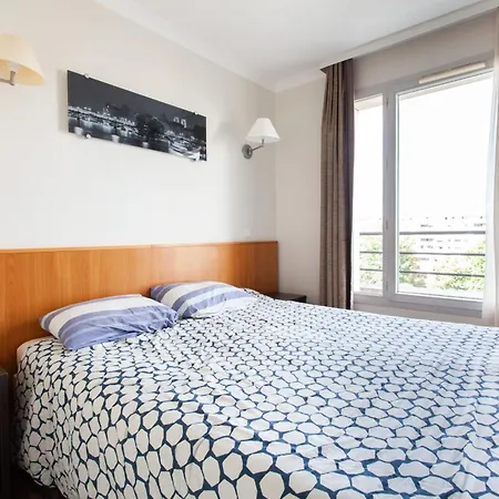 Appartamento Cosy With Balcony - Buttes Chaumont Parigi